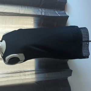 Banana Republic Short-Sleeve Flounce Dress (0)